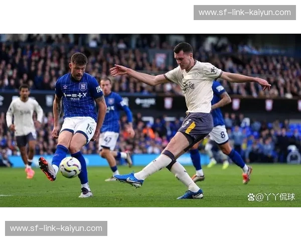 古迪逊公园的冰与火之歌：当硬汉埃弗顿撞上“满级号”曼城，谁能主宰蓝色命运？